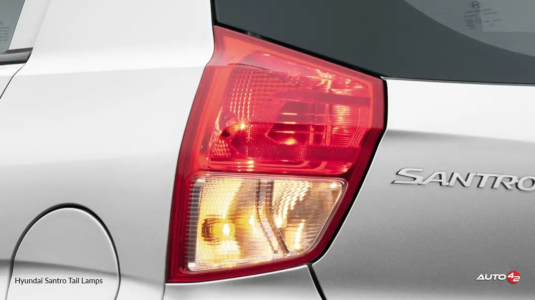 Hyundai Santro Tail Lamps