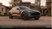 Aston Martin DBX Front Right Side