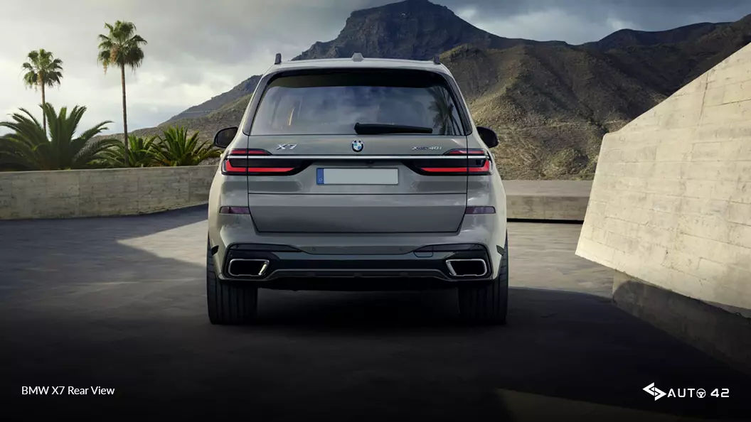 BMW X7 Rear View