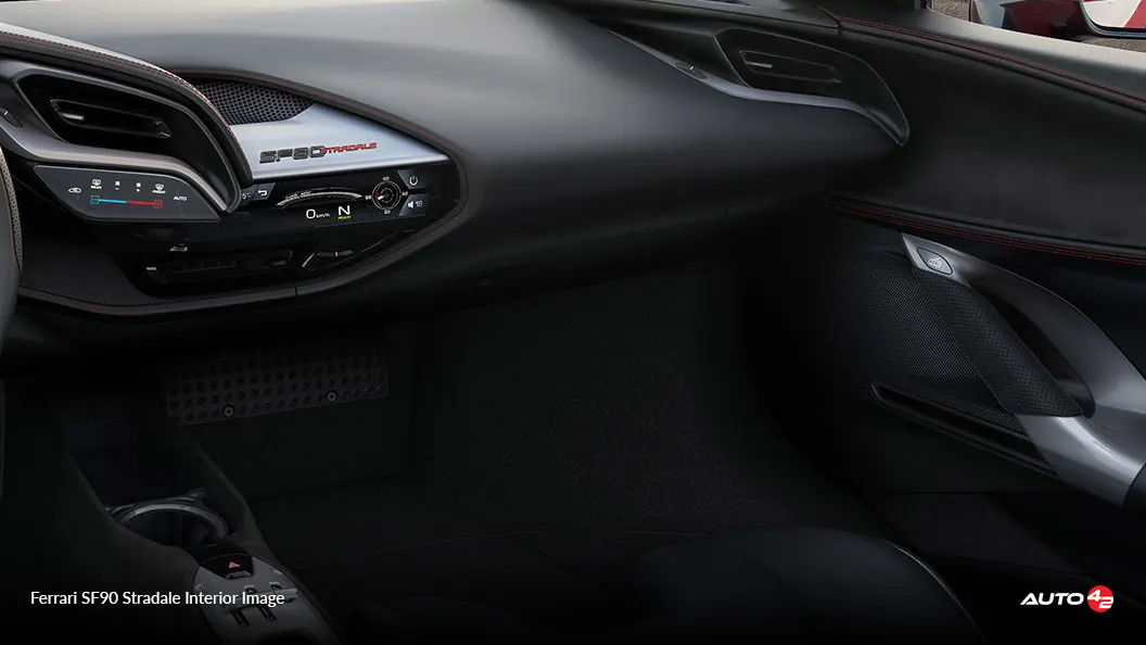 Ferrari SF90 Stradale Interior Image 2