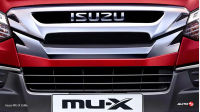 Isuzu MU-X Grille
