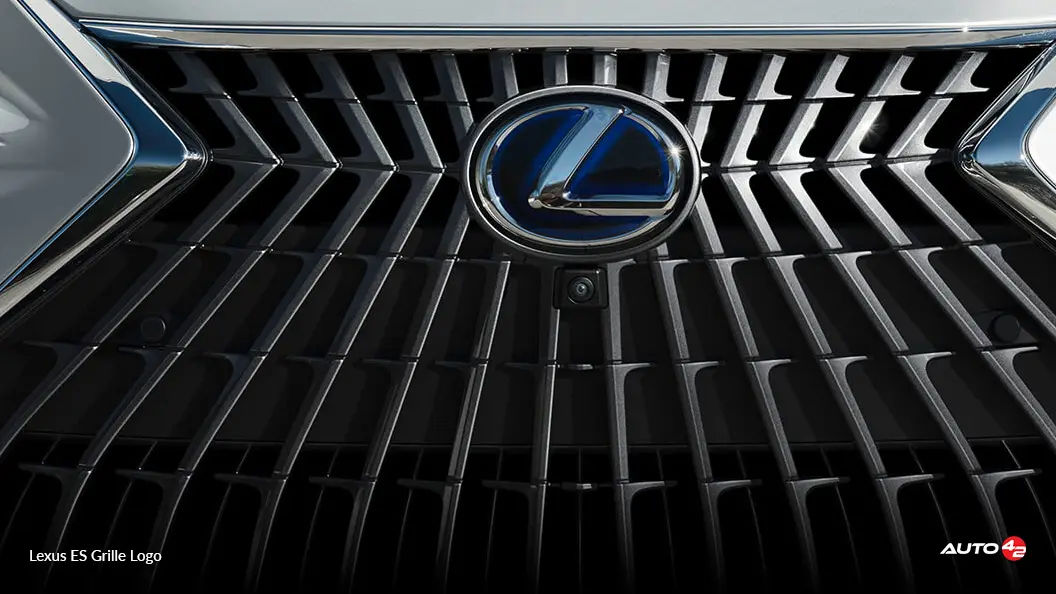 Lexus ES Grille Logo