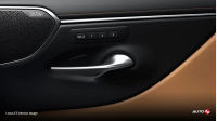 Lexus ES Interior Image