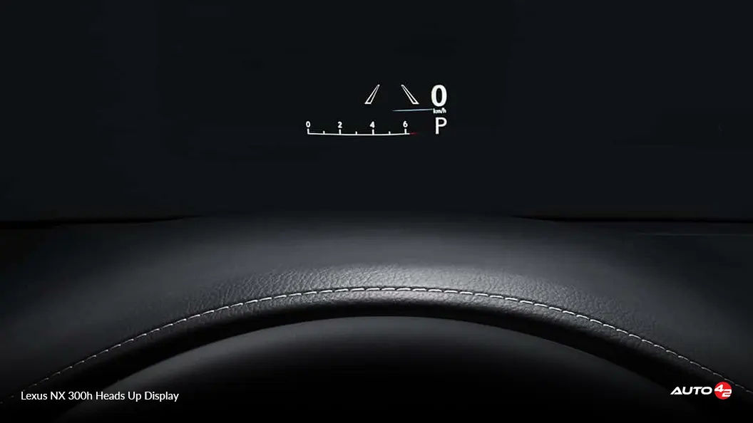 Lexus NX 300h Heads Up Display