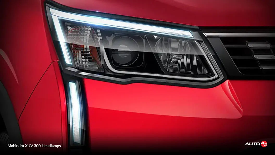 Mahindra XUV 300 Headlamps