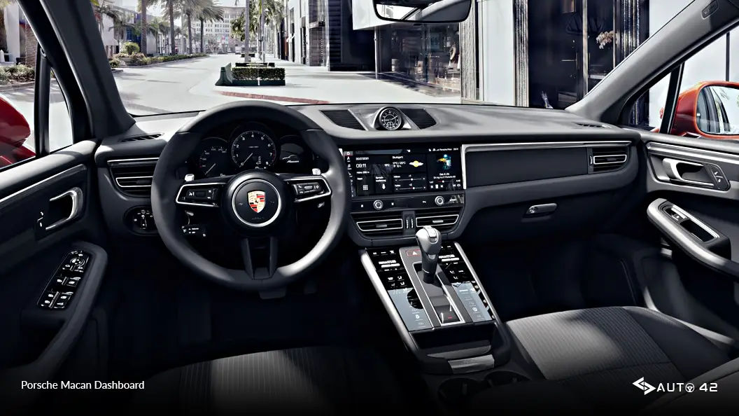 Porsche Macan Dashboard