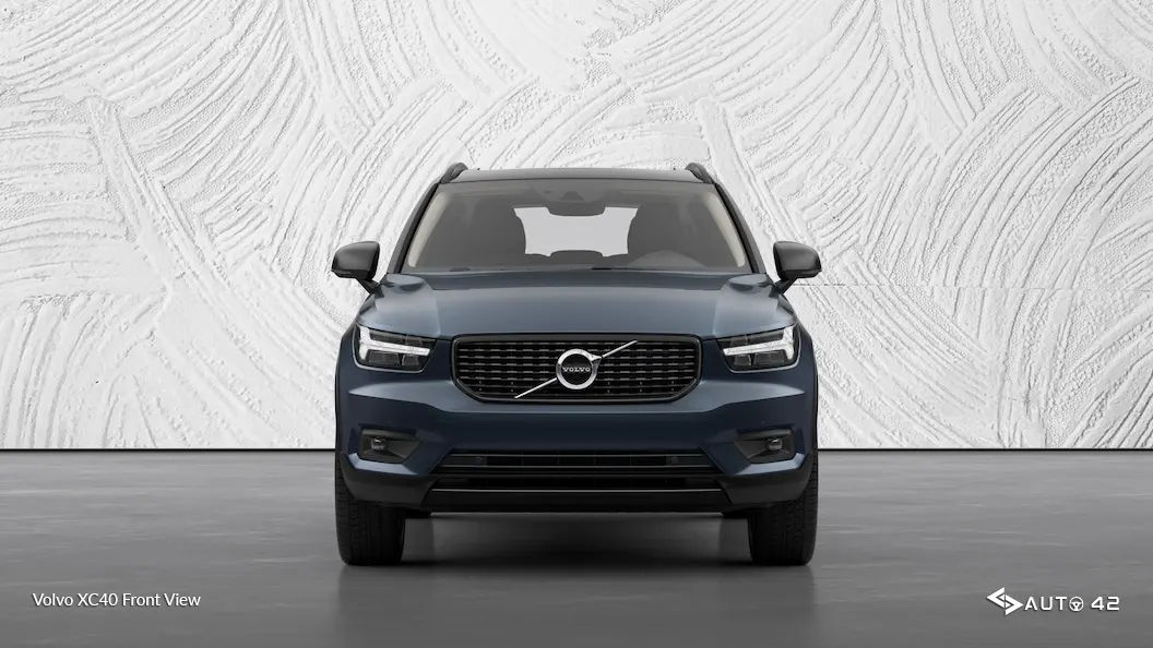 Volvo XC40 Front View