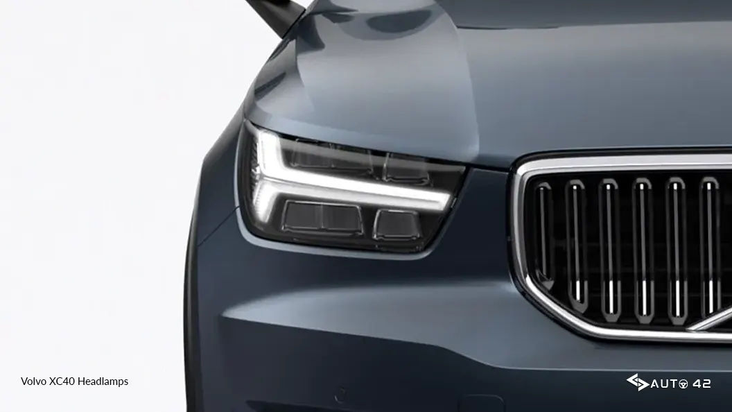 Volvo XC40 Headlamps