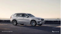 Volvo XC90 Front Right Side