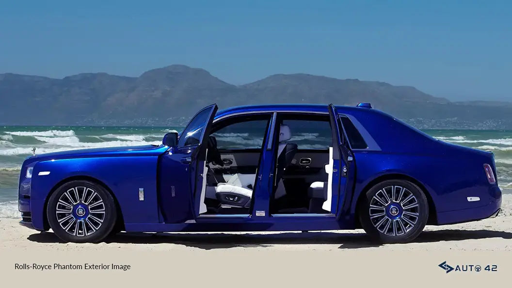 Rolls-Royce Phantom Exterior Image 1