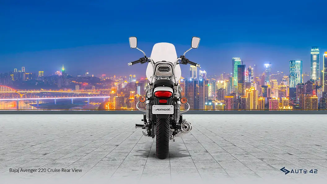 Bajaj-Avenger-220-Cruise-Rear-View