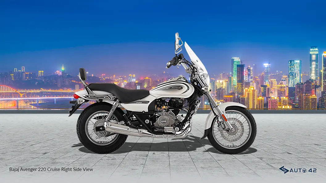 Bajaj-Avenger-220-Cruise-Right-Side-View