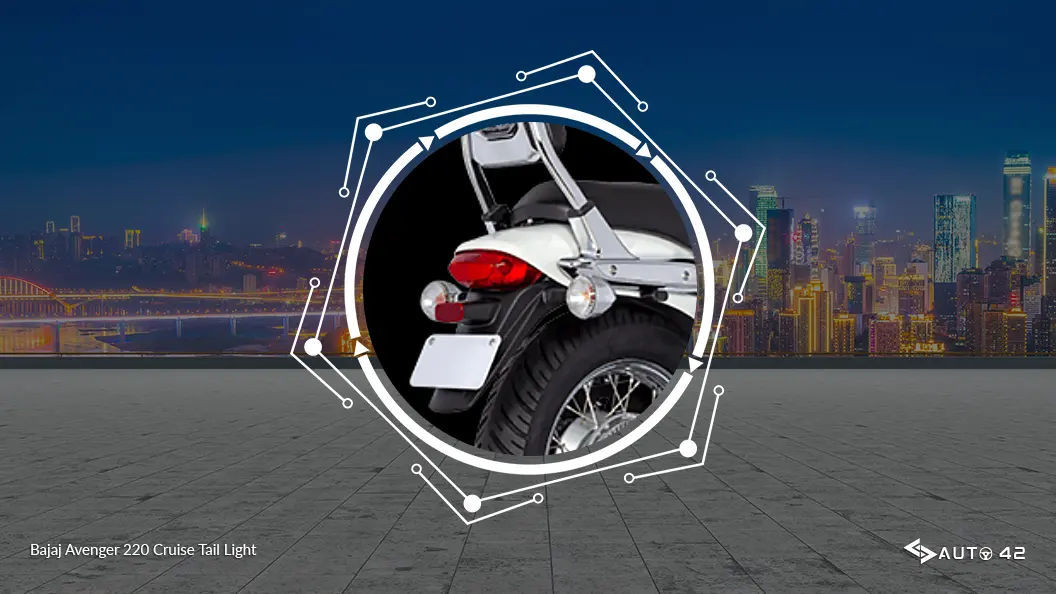 Bajaj-Avenger-220-Cruise-Tail-Light
