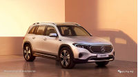 Mercedes Benz EQB Front Right Side