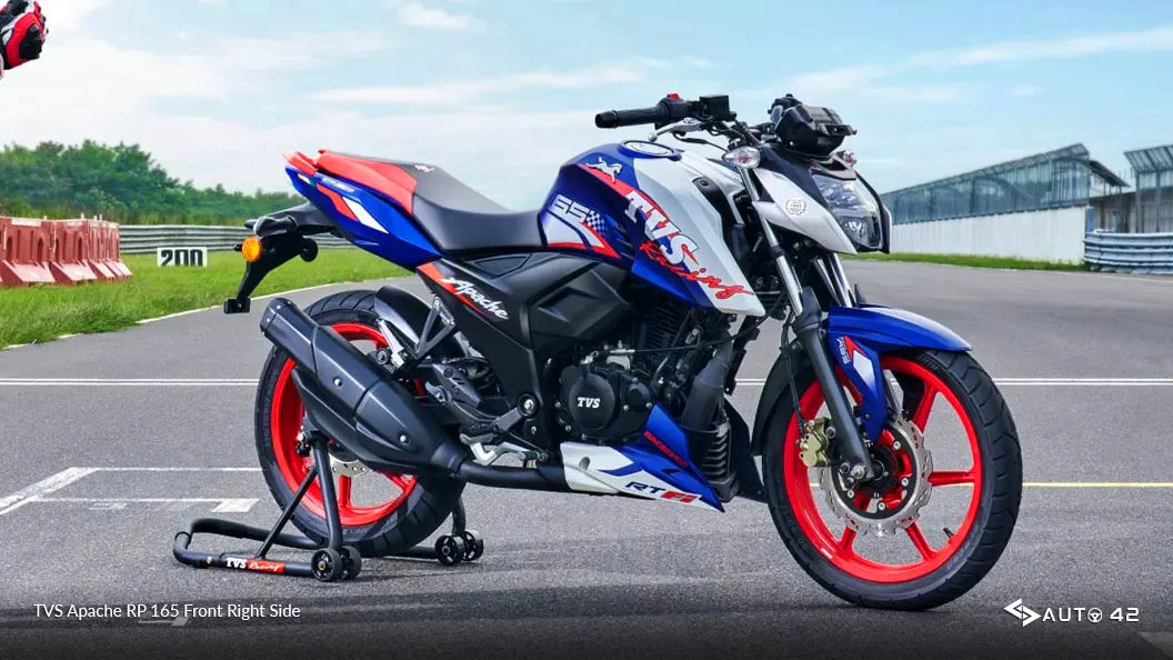 TVS Apache RP 165 Front Right Side