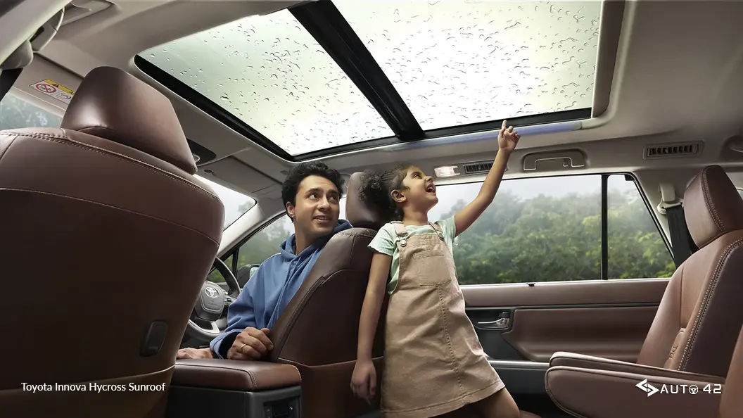 Toyota Innova Hycross Sunroof