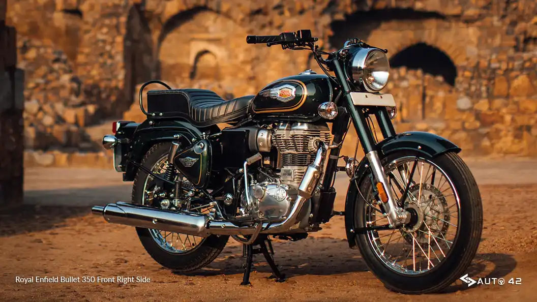 Royal Enfield Bullet 350 Front Right Side