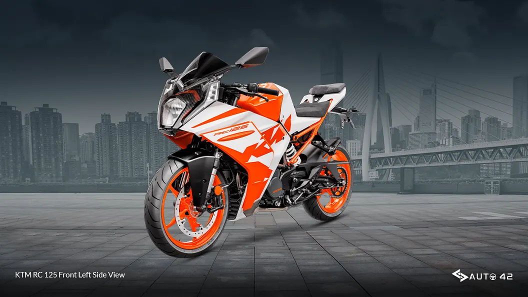 KTM RC 125 Front Left Side View