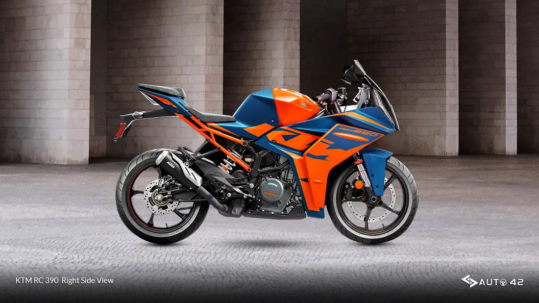 KTM RC 390 Right Side View
