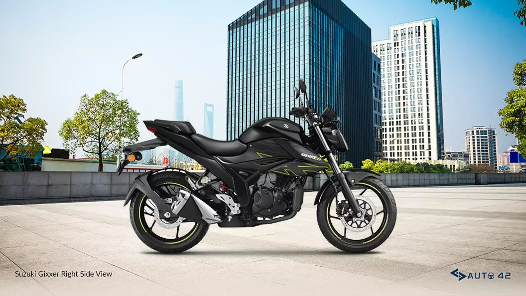 Suzuki Gixxer Right Side View