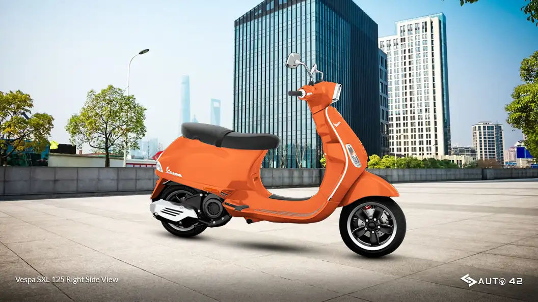 Vespa SXL 125 Right Side View