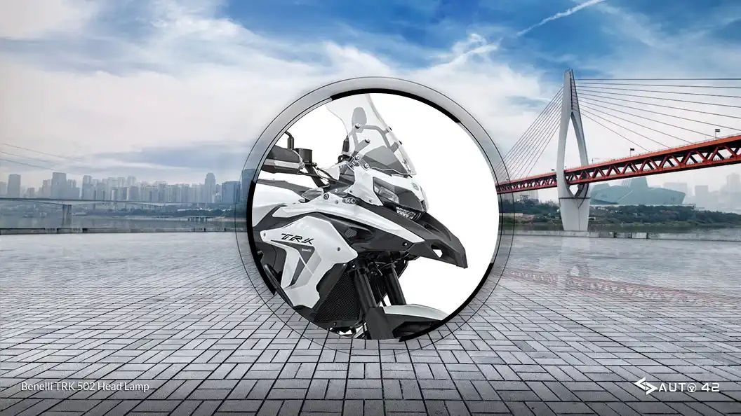 Benelli TRK 502 Head Lamp