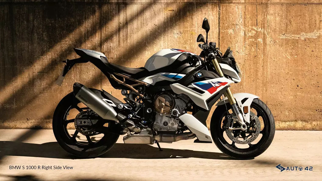 BMW S 1000 R Right Side View