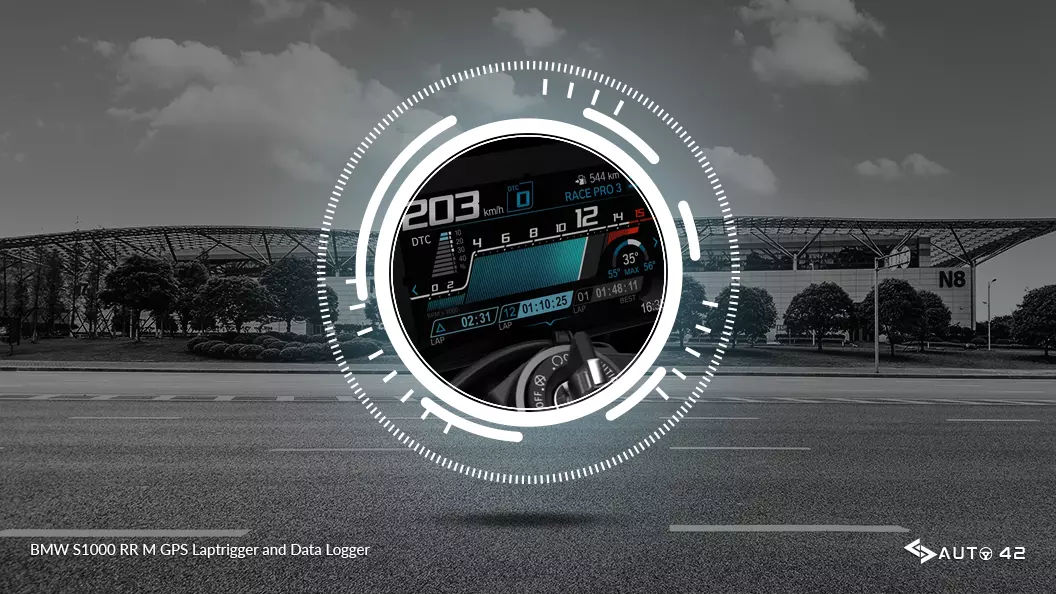 BMW S1000 RR M GPS Laptrigger and Data Logger