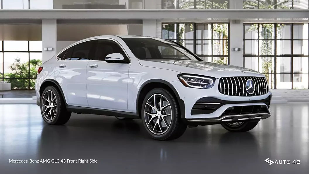 Mercedes-Benz AMG GLC 43 Front Right Side