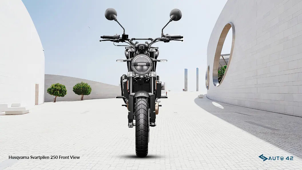 Husqvarna Svartpilen 250 Front View