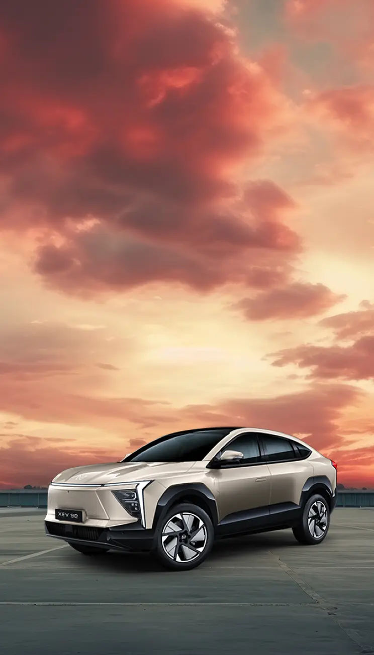 Mahindra XEV 9e-4